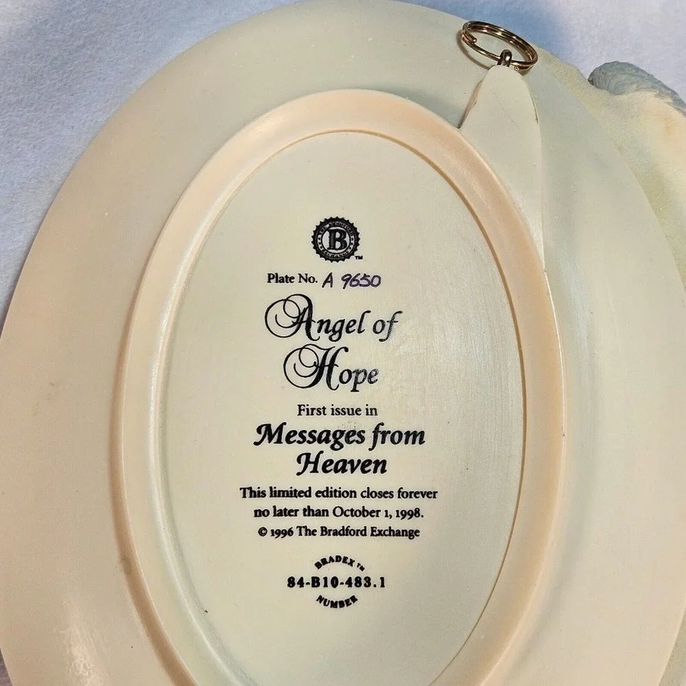 Vintage 1998 Bradford Exchange 3D Angel of Hope Decorative‎ Plate Plaque 1st ed